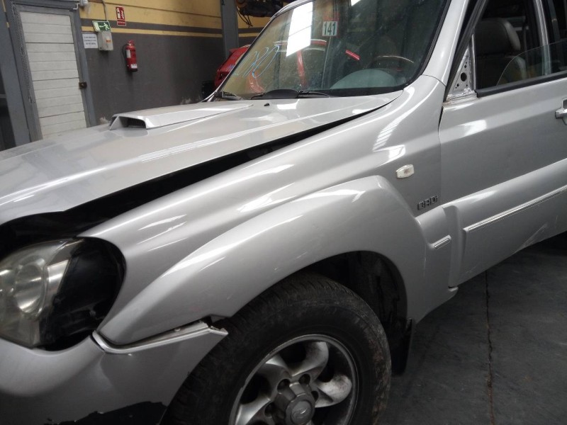 Recambio de aleta delantera izquierda para hyundai terracan (hp) 2.9 crdi gls referencia OEM IAM   