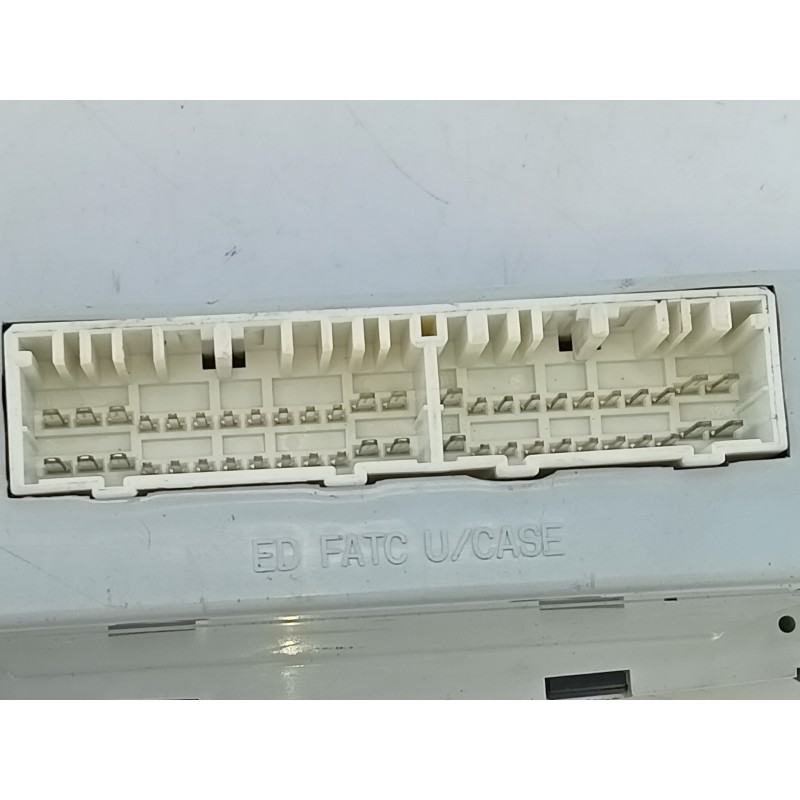 Recambio de mando climatizador para kia cee´d active referencia OEM IAM 972501H600  E3-A3-24-3