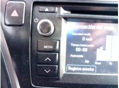 Recambio de sistema navegacion gps para toyota auris advance referencia OEM IAM 8614002010 CVVS02F3AE E3-B2-9-4 2