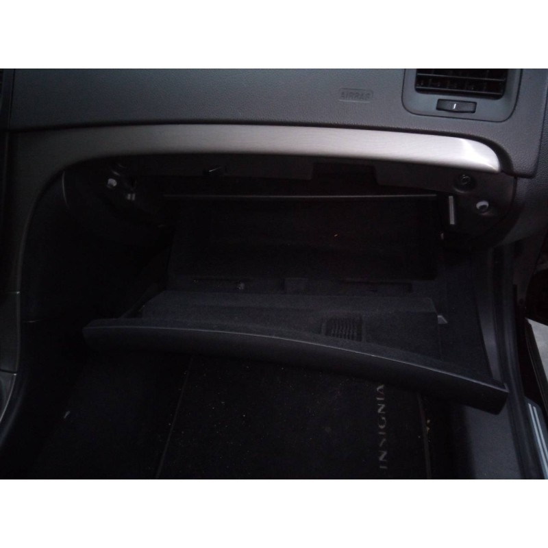 Recambio de guantera para opel insignia berlina cosmo referencia OEM IAM   