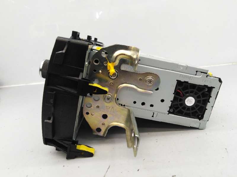 Recambio de sistema navegacion gps para toyota auris advance referencia OEM IAM 8614002010 CVVS02F3AE E3-B2-9-4