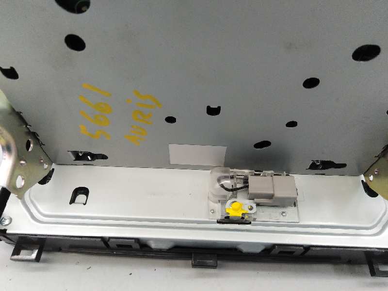 Recambio de sistema navegacion gps para toyota auris advance referencia OEM IAM 8614002010 CVVS02F3AE E3-B2-9-4