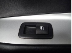 MANDO ELEVALUNAS TRASERO DERECHO 