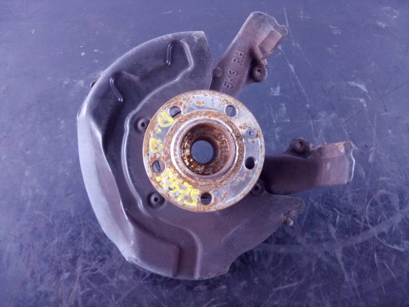 Recambio de mangueta delantera derecha para volkswagen t-cross edition referencia OEM IAM   P1-A4-17