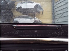 LUZ CENTRAL DE FRENO 