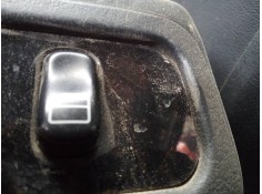 MANDO ELEVALUNAS TRASERO DERECHO 