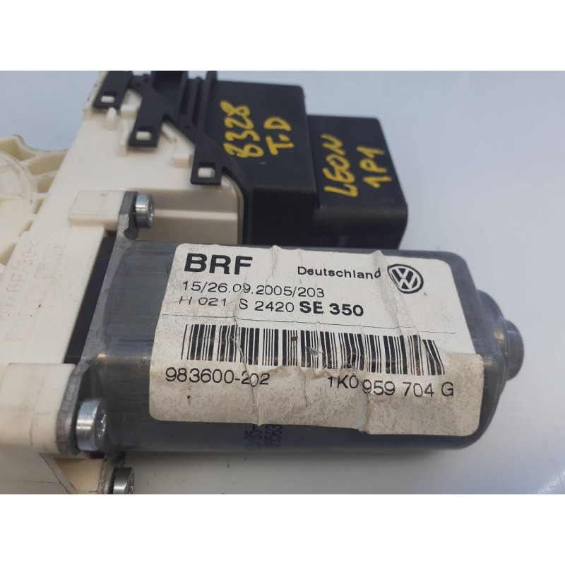 Recambio de motor elevalunas trasero derecho para seat leon (1p1) stylance / style referencia OEM IAM 1K0959704G 974647200 E1-B6