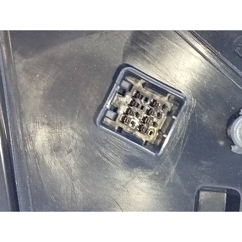 Recambio de retrovisor izquierdo electrico para kia cee´d active referencia OEM IAM 876101H250  E2-B5-54-2