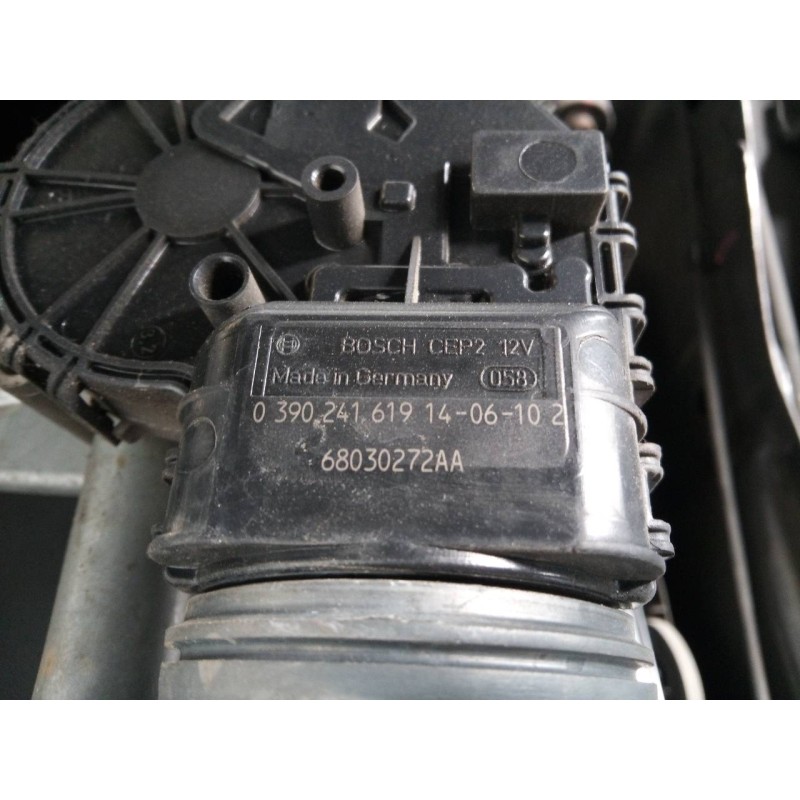 Recambio de motor limpia delantero para fiat freemont (345) lounge referencia OEM IAM 68030272AA 0390241619 