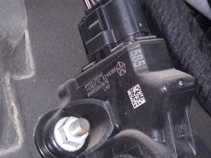 Recambio de pedal acelerador para fiat freemont (345) lounge referencia OEM IAM 04891585AE  