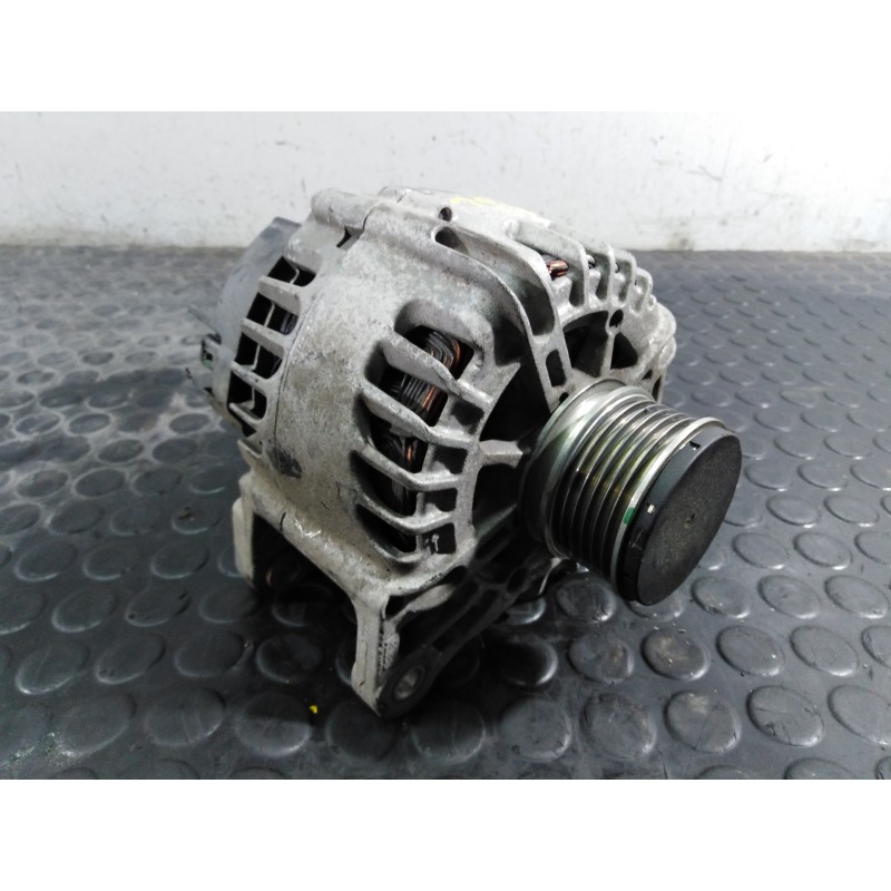 Recambio de alternador para renault scenic iii grand dynamique referencia OEM IAM 2612716A 215001844 