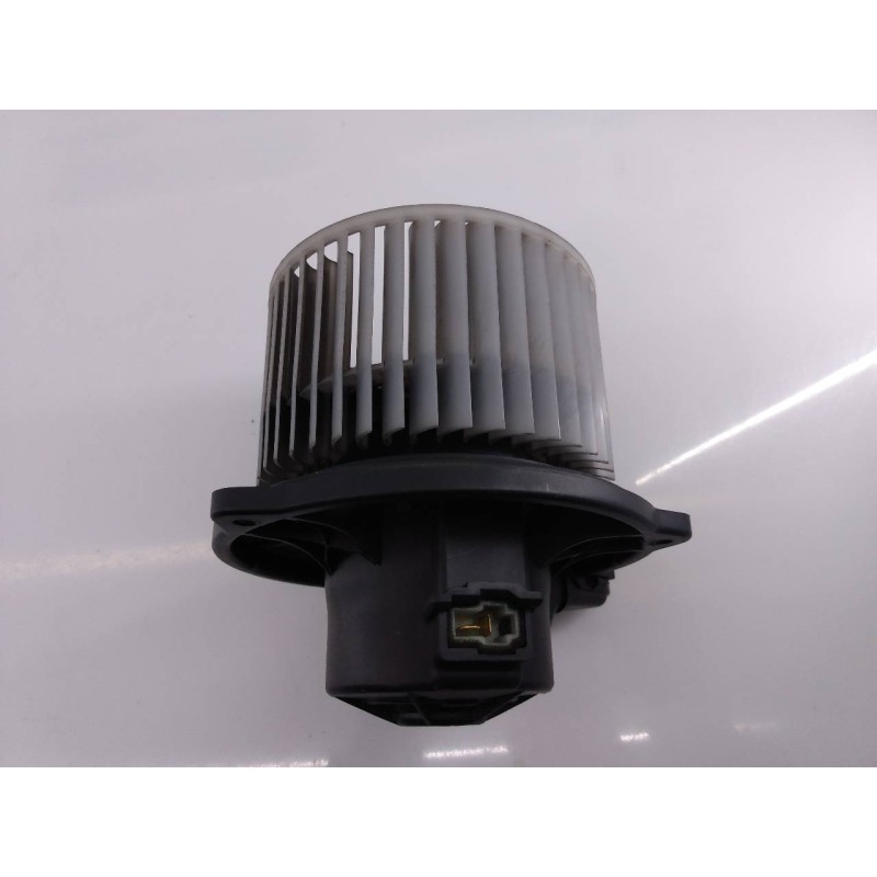 Recambio de ventilador calefaccion para kia cee´d active referencia OEM IAM F00833F012  E2-B5-29-1