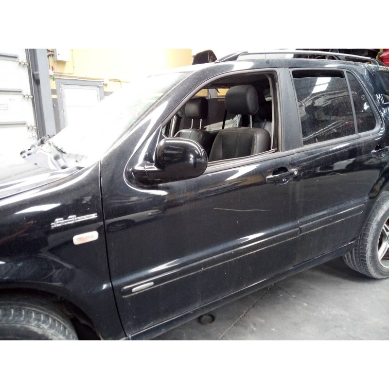Recambio de puerta delantera izquierda para mercedes-benz clase m (w163) 270 cdi (163.113) referencia OEM IAM   