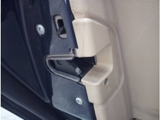 CERRADURA PUERTA TRASERA IZQUIERDA 