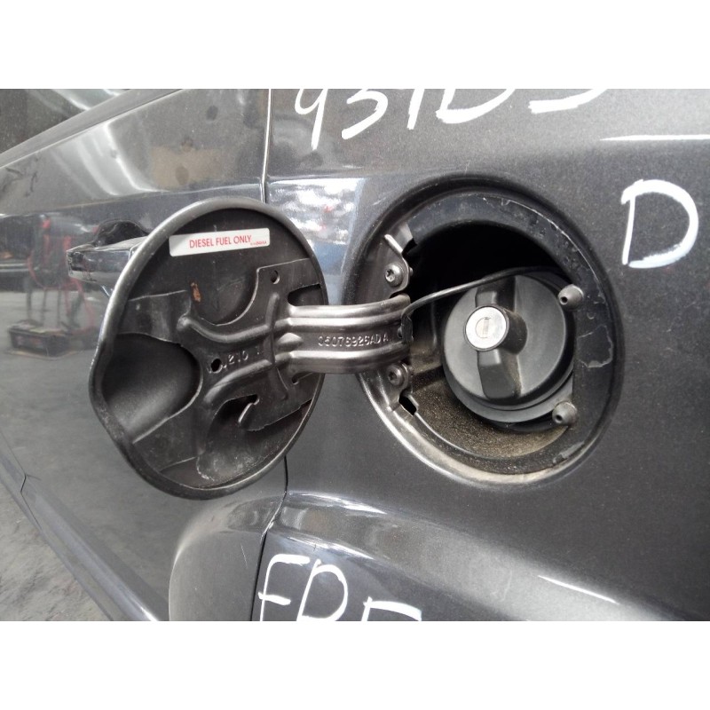 Recambio de tapa exterior combustible para fiat freemont (345) lounge referencia OEM IAM   