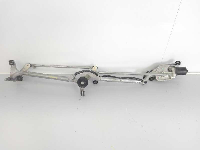 Recambio de motor limpia delantero para honda cr-v elegance 4x2 referencia OEM IAM 4Y15C013  E2-A2-55-1