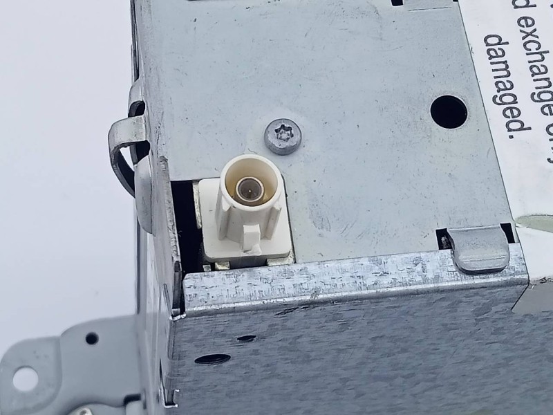 Recambio de sistema audio / radio cd para seat leon (1p1) emocion referencia OEM IAM 1P0035153  E2-A1-39-7