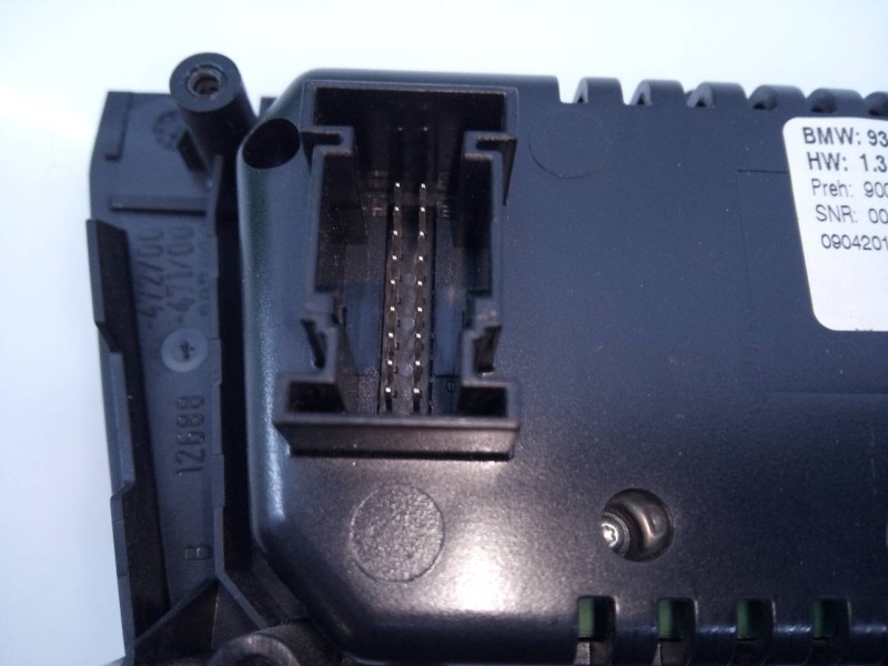 Recambio de mando climatizador para bmw serie 5 touring (f11) 520d referencia OEM IAM 938902901  E3-A2-40-4