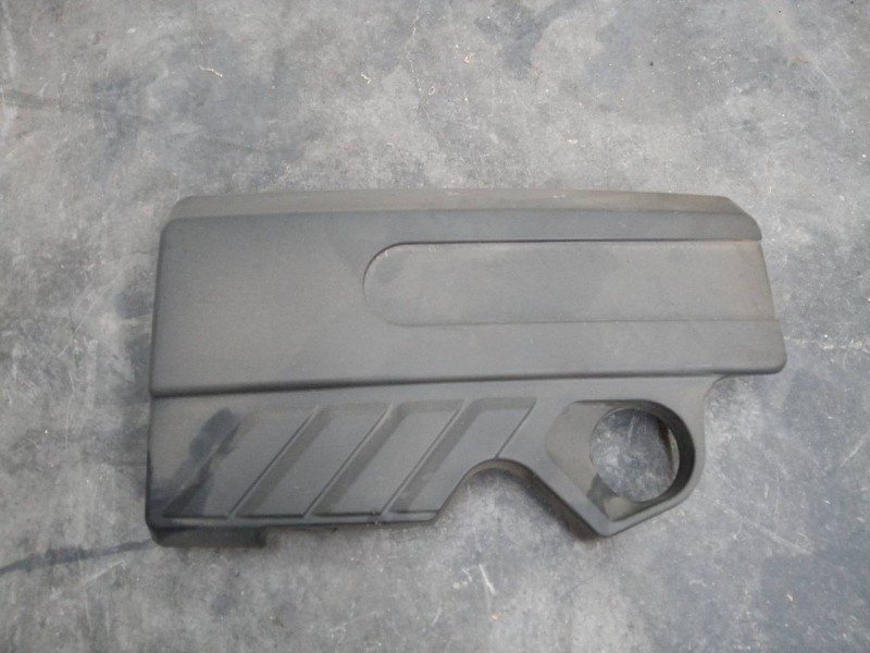 Recambio de tapa motor para opel mokka x excellence start/stop 4x4 referencia OEM IAM   