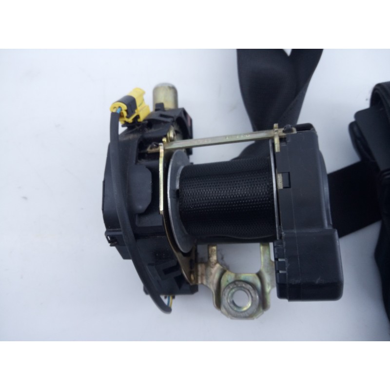 Recambio de cinturon seguridad delantero derecho para mercedes-benz clase m (w163) 270 cdi (163.113) referencia OEM IAM A1638603