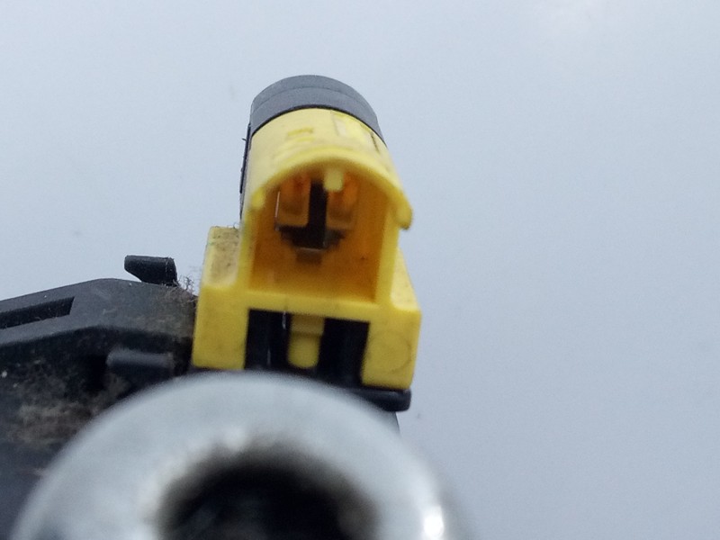 Recambio de cinturon seguridad delantero derecho para mercedes-benz clase m (w163) 270 cdi (163.113) referencia OEM IAM A1638603