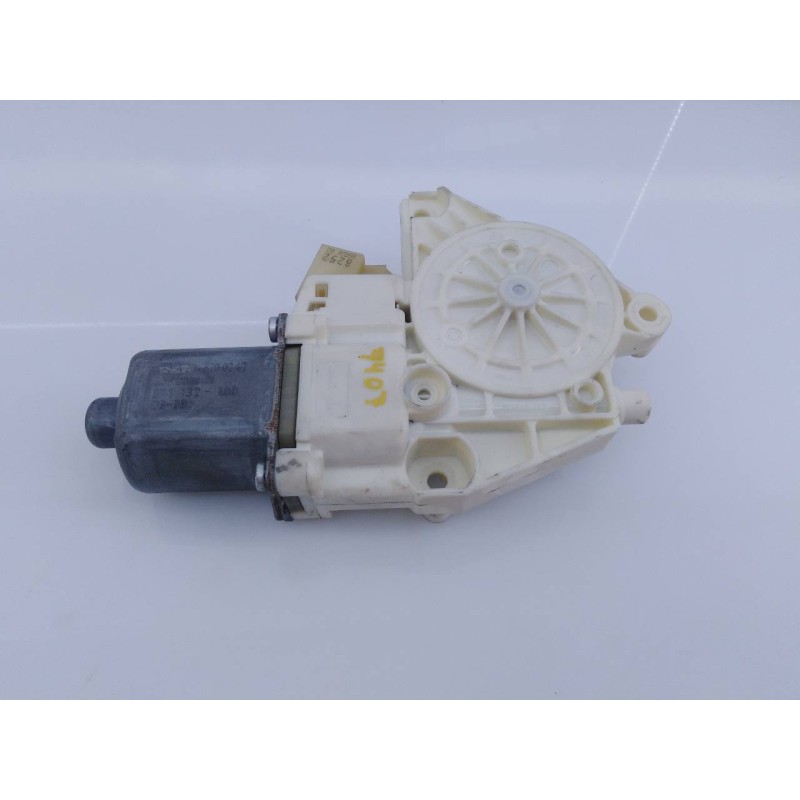 Recambio de motor elevalunas delantero derecho para mercedes-benz clase c (w204) berlina c 220 cdi (204.008) referencia OEM IAM 