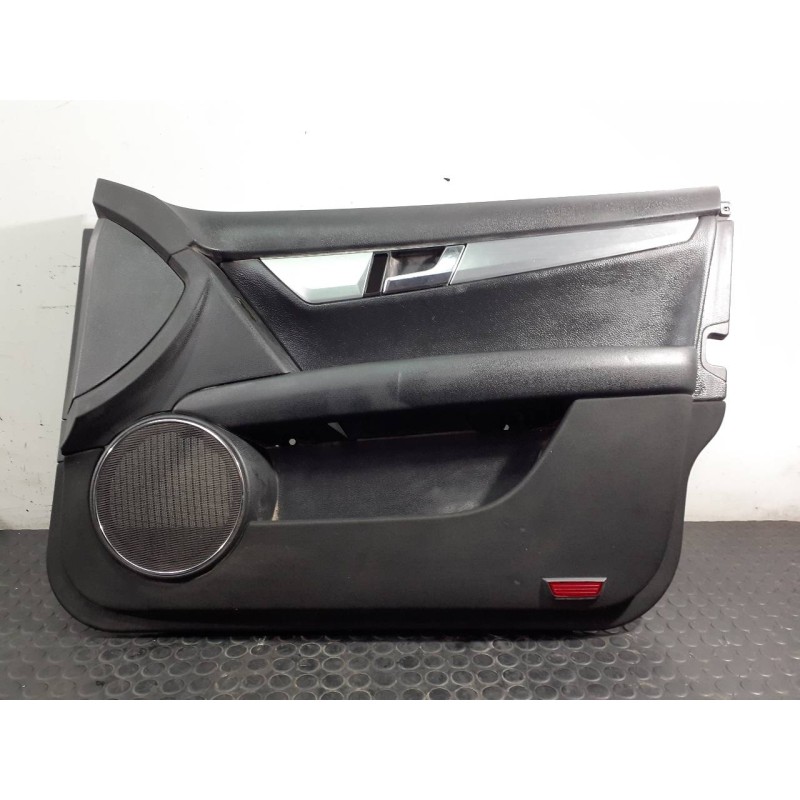 Recambio de guarnecido puerta delantera derecha para mercedes-benz clase c (w204) berlina c 220 cdi (204.008) referencia OEM IAM