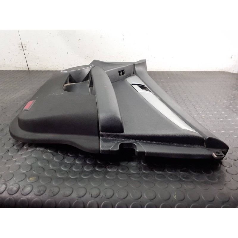 Recambio de guarnecido puerta delantera derecha para mercedes-benz clase c (w204) berlina c 220 cdi (204.008) referencia OEM IAM