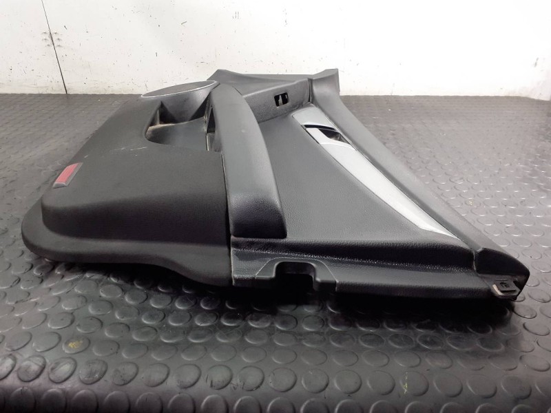 Recambio de guarnecido puerta delantera derecha para mercedes-benz clase c (w204) berlina c 220 cdi (204.008) referencia OEM IAM