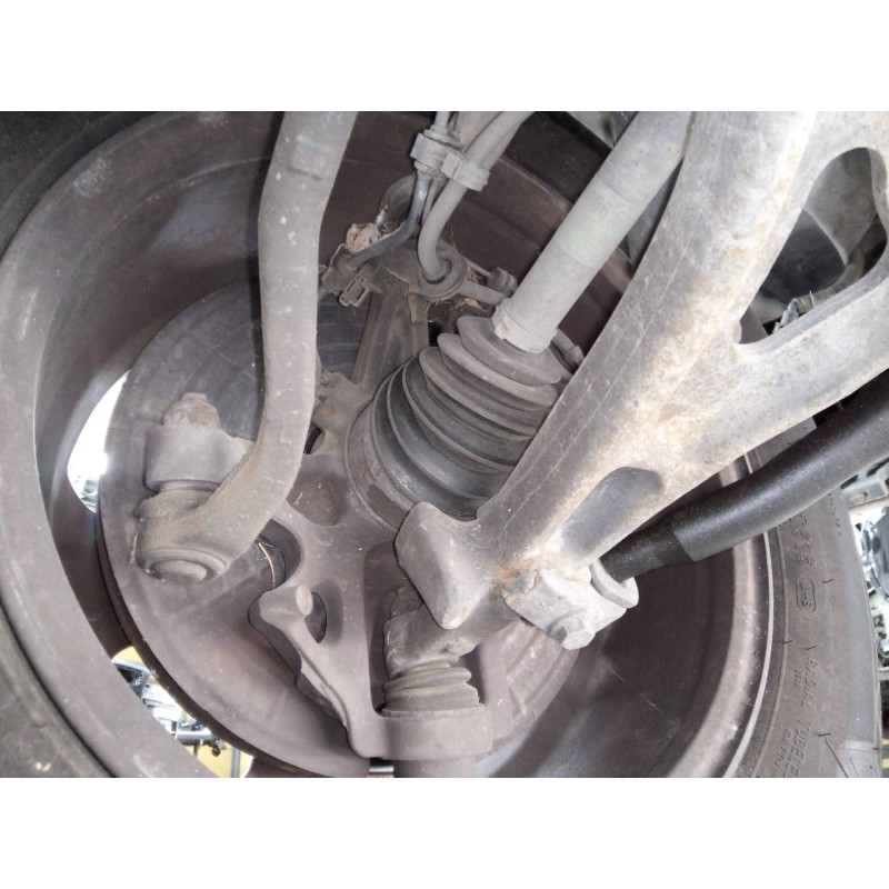 Recambio de mangueta delantera izquierda para mercedes-benz clase m (w163) 270 cdi (163.113) referencia OEM IAM   