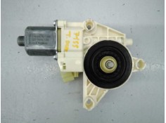 MOTOR ELEVALUNAS TRASERO DERECHO A2048200642 E1-A2-32-2