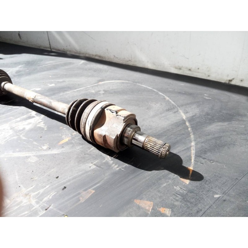 Recambio de transmision delantera izquierda para kia cee´d sporty wagon drive referencia OEM IAM   P1-B6-13