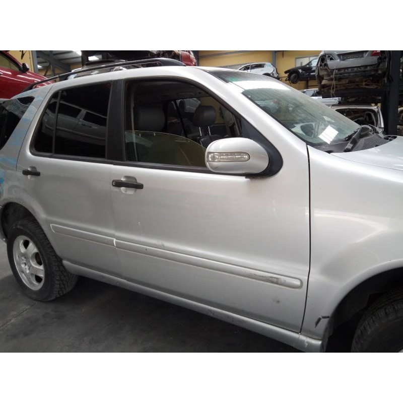 Recambio de puerta delantera derecha para mercedes-benz clase m (w163) 270 cdi (163.113) referencia OEM IAM   