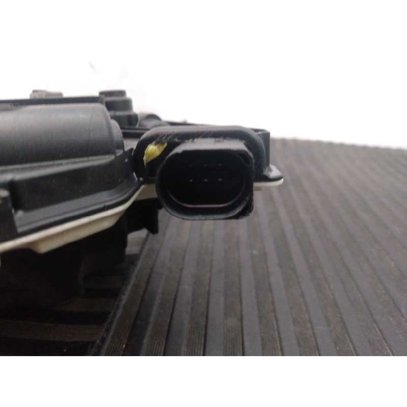 Recambio de cerradura puerta trasera izquierda para volkswagen tiguan (5n1) advance bluemotion referencia OEM IAM 05A5N0839015G 