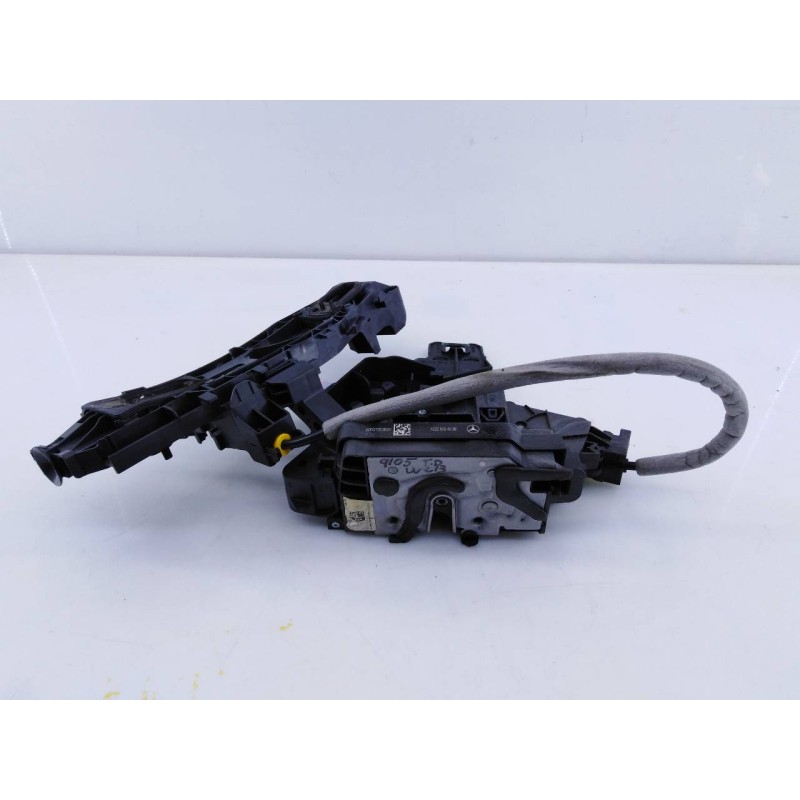 Recambio de cerradura puerta trasera derecha para mercedes-benz clase e lim. (w213) e 220 d (213.004) referencia OEM IAM A222006