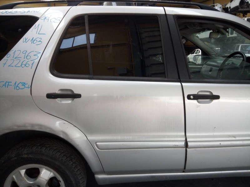 Recambio de puerta trasera derecha para mercedes-benz clase m (w163) 270 cdi (163.113) referencia OEM IAM   