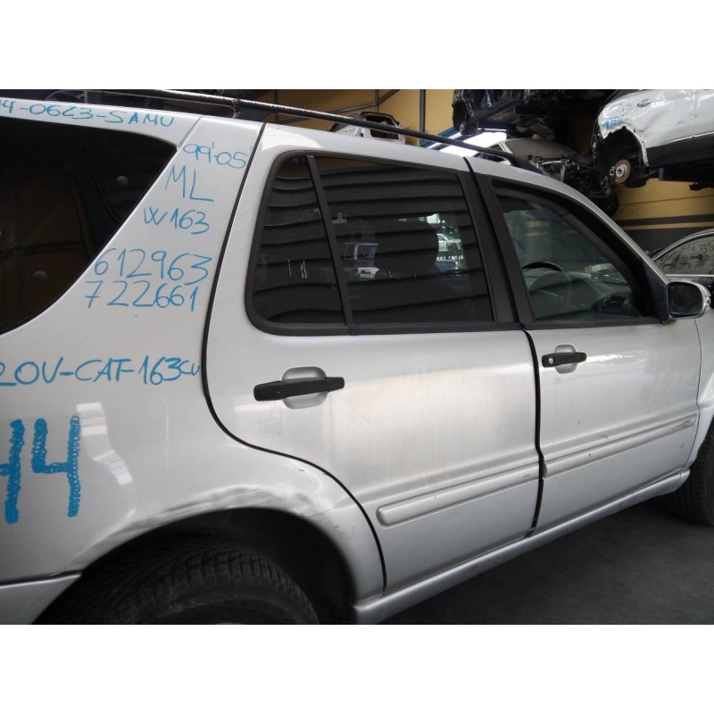 Recambio de puerta trasera derecha para mercedes-benz clase m (w163) 270 cdi (163.113) referencia OEM IAM   