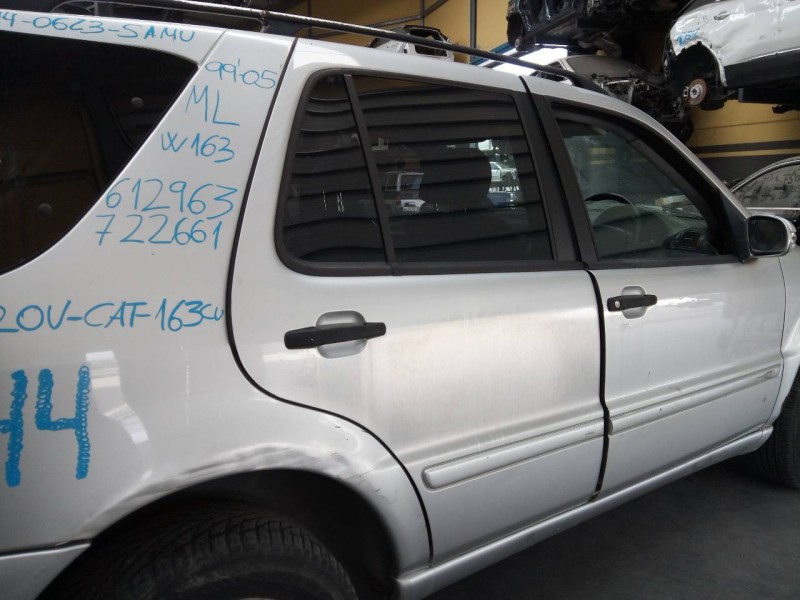 Recambio de puerta trasera derecha para mercedes-benz clase m (w163) 270 cdi (163.113) referencia OEM IAM   