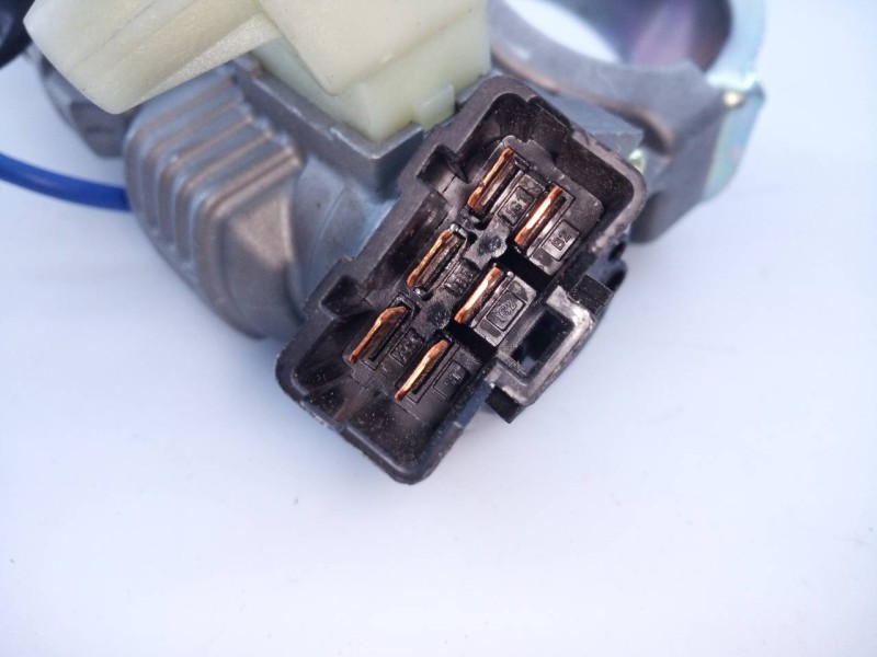 Recambio de antirrobo para hyundai i20 trend referencia OEM IAM   E3-A3-45-3