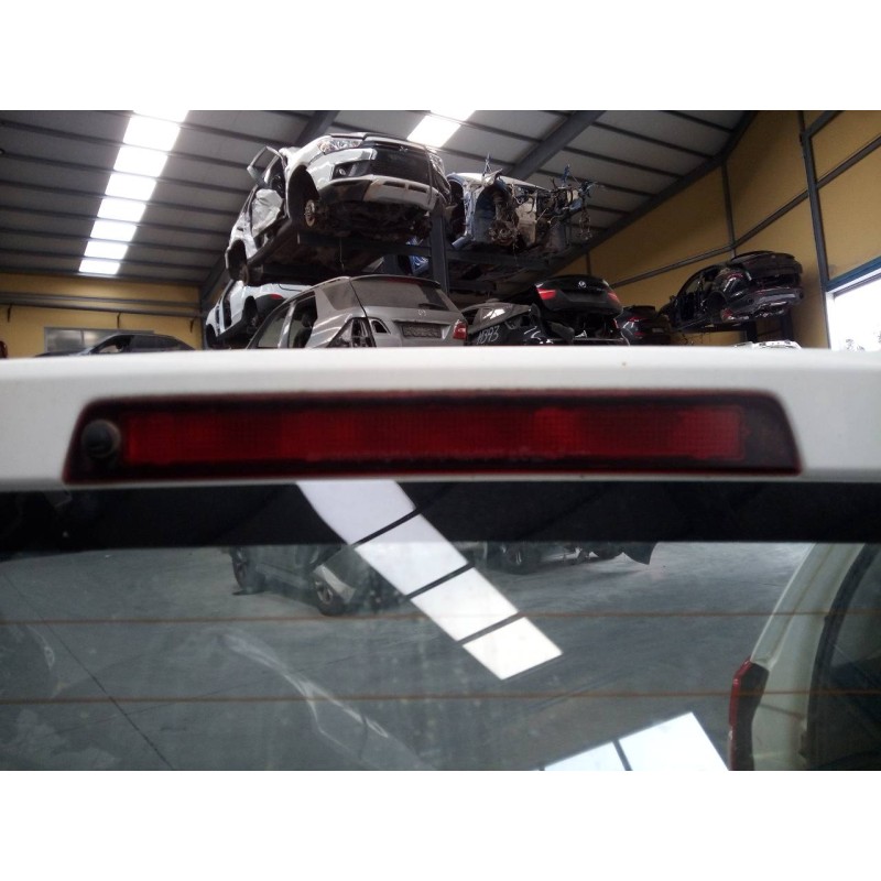 Recambio de luz central de freno para suzuki grand vitara jb (jt) 1,9 ltr. ddis jlx-es 5-türig referencia OEM IAM   