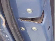 CERRADURA PUERTA TRASERA IZQUIERDA 