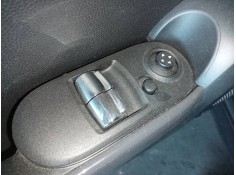 MANDO ELEVALUNAS DELANTERO IZQUIERDO 