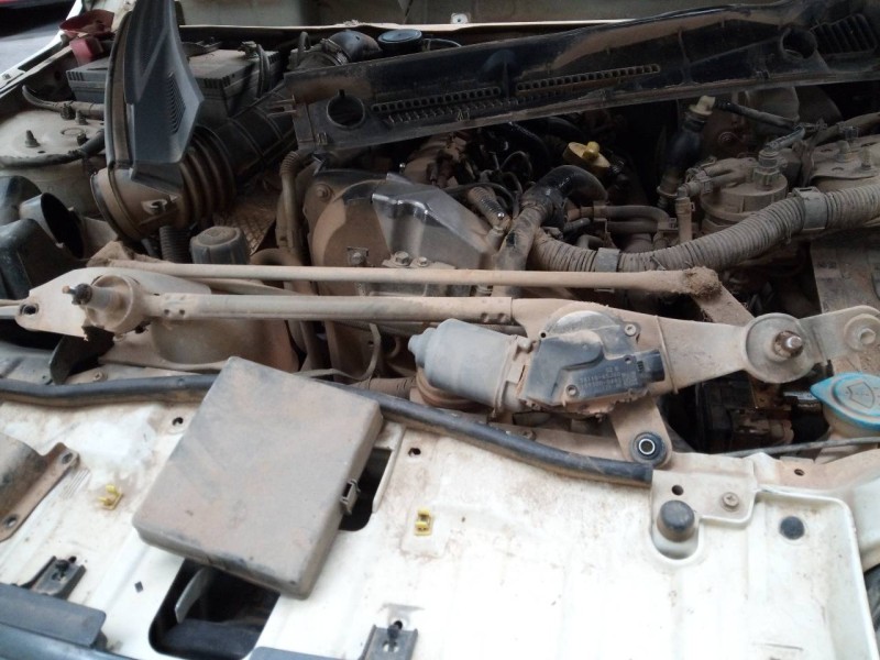 Recambio de motor limpia delantero para suzuki grand vitara jb (jt) 1,9 ltr. ddis jlx-es 5-türig referencia OEM IAM 3811065J00 1