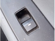 MANDO ELEVALUNAS DELANTERO DERECHO 