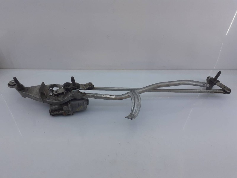 Recambio de motor limpia delantero para mercedes-benz clase e lim. (w213) e 220 d (213.004) referencia OEM IAM 3397021813 139722