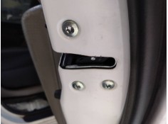 CERRADURA PUERTA TRASERA DERECHA 