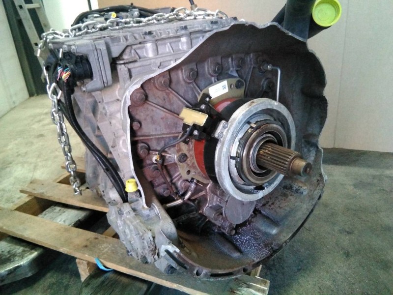 Recambio de caja cambios para renault magnum ab 2005 12.8 diesel referencia OEM IAM AT2612D 5V3336A109 M1-A1-160