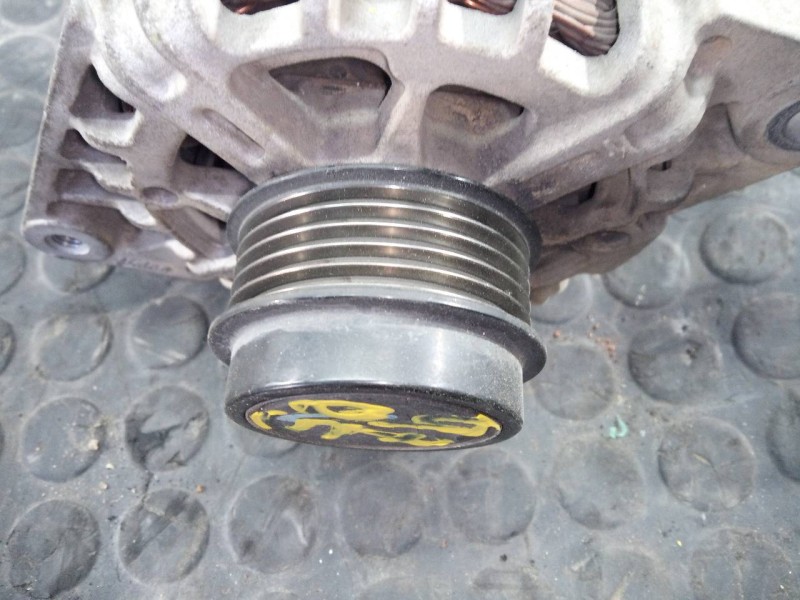 Recambio de alternador para hyundai i20 city s referencia OEM IAM 3730003600 2609501 P3-B6-8-3