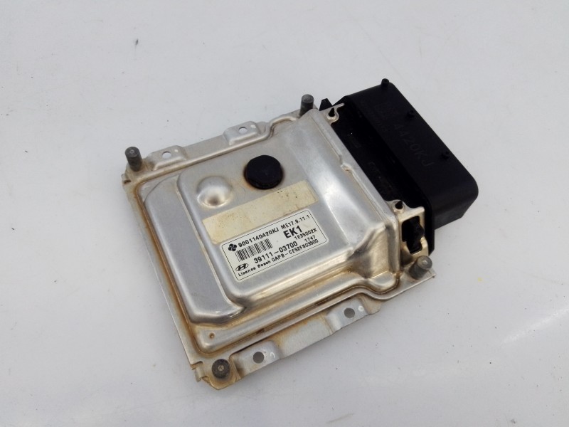 Recambio de centralita motor uce para hyundai i20 city s referencia OEM IAM 3911103700 9001140420KJ E3-A3-44-3