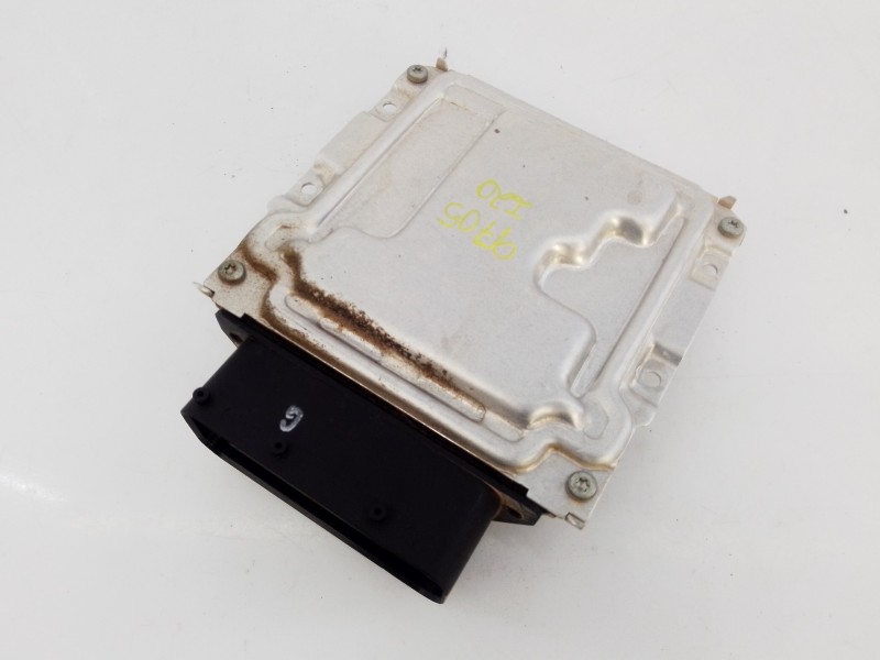 Recambio de centralita motor uce para hyundai i20 city s referencia OEM IAM 3911103700 9001140420KJ E3-A3-44-3